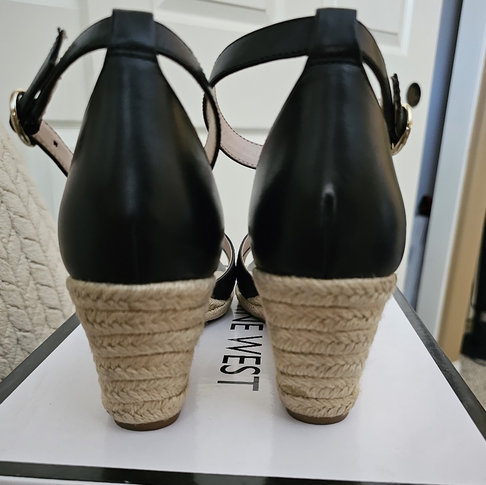 Nine West Sandals - Picture 5 of 6